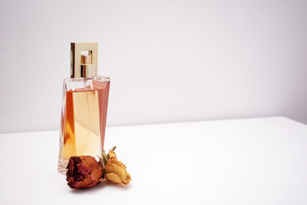 o que significa sonhar com um perfume